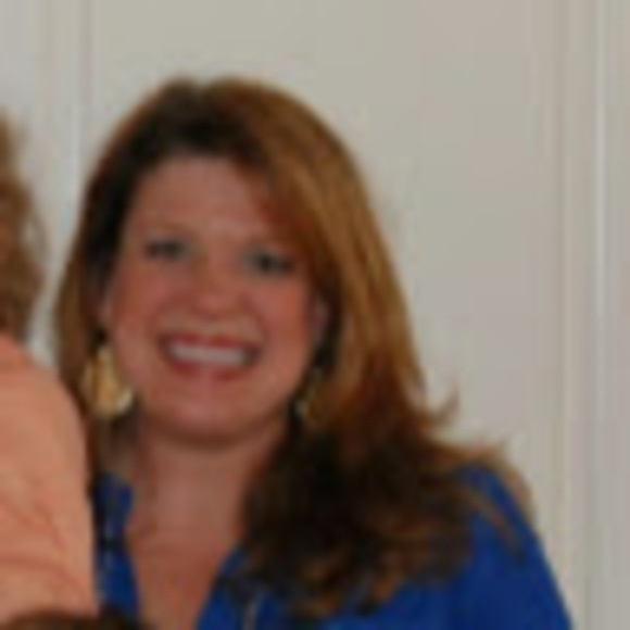 Meet your Posher, Lissa - Picture 1 of 1